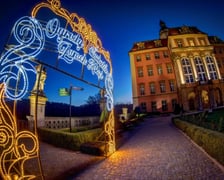 <p>Ogrody Światła w Zamku Książ</p>