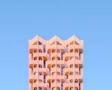 <p>Jeden z budynk&oacute;w Manhattanu we Wrocławiu</p>