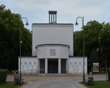 <p>Kaplica na Cmentarzu Osobowickim</p>