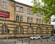 Była Poczta Paczkowa i Telegraf, także siedziba Orange Polska, na Starym Mieście