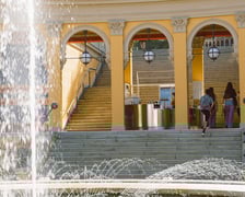 <p>Kawiarnia w Bastionie Sakwowym działa od 25 lipca.&nbsp;</p>