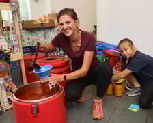 <p>Ekipa działająca przy CAL-u Kozan&oacute;w. Wolontariat Sąsiedzki</p>