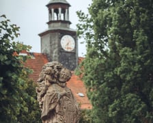 Rzeźba Jana Nepomucena w Lewinie Kłodzkim