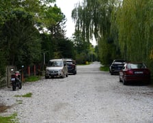 Układanie twardej nawierzchni na Gostyńskiej, 30 września 2024