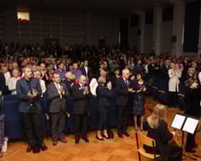 4 października LO nr XIV przy al. Brücknera świętowało 50. rocznicę powstania