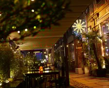 Ulica św. Antoniego zaprasza w świątecznej magicznej odsłonie.