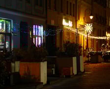 Ulica św. Antoniego zaprasza w świątecznej magicznej odsłonie.