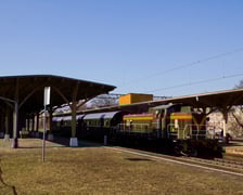 <p>Przejazd pociągiem retro po wrocławskim węźle kolejowym</p>