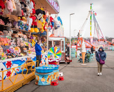 Wesołe miasteczko przy stadionie Tarczyński Arena - 23.03.2025 r.