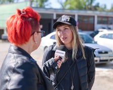 Briefing dotyczący przekazania rowerów z Biura Rzeczy Znalezionych wrocławskiego ZDiUM podopiecznym MOPS 28 kwietnia 2025