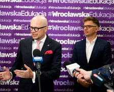 Spotkanie związane z przekazaniem 3 wrocławskim Poradniom Psychologiczno-Pedagogicznym  nowoczesnego sprzętu terapeutycznego do diagnozowania oraz wspierania dzieci i młodzieży z różnymi potrzebami.