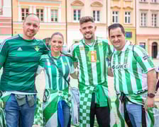 <p>Kibice na wrocławskim Rynku. 28.05.2025</p>