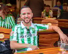 <p>Kibice na wrocławskim Rynku. 28.05.2025</p>