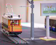 Mateusz Wawrowski na targach "Fajnie się składa" w Czasoprzestrzeni