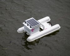 Wodowanie urządzenia (bojki) analitycznego przy moście Grunwaldzkim oraz bojka na Odrze, 23 lipca 2025 roku