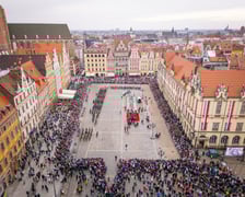 Uroczyste obchody Święta Niepodległości na wrocławskim Rynku