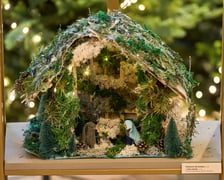 <p>Na zdjęciach szopki wykonane przez wychowank&oacute;w wrocławskich i dolnośląskich szk&oacute;ł, plac&oacute;wek wychowawczych oraz dom&oacute;w kultury</p>