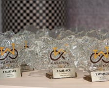 <p>Wręczenie nagr&oacute;d w akcji &bdquo;W K&oacute;łko Kręcę&rdquo; w środę 8 kwietnia w Barbarze</p>