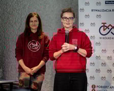 <p>Wręczenie nagr&oacute;d w akcji &bdquo;W K&oacute;łko Kręcę&rdquo; w środę 8 kwietnia w Barbarze</p>