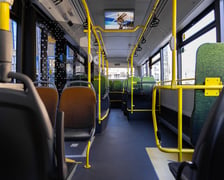 <p>BMC Procity+ 12m EV wewnątrz</p>