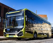 <p>BMC Procity+ 12m EV od zewnątrz</p>