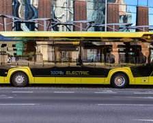 <p>BMC Procity+ 12m EV od zewnątrz</p>