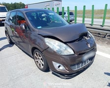 Do zdarzenia doszło w niedzielę, 28 czerwca, na 141. kilometrze autostrady A4.