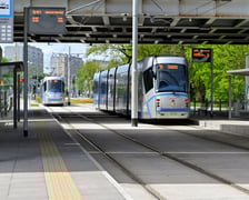 Przystanki na nowej trasie tramwajowej przez Szczepin i Popowice.