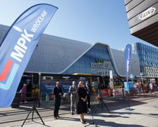 Przedstawiciele Portu Lotniczego Wrocław oraz MPK Wrocław ogłosili uruchomienie bezpośredniego połączenia autobusowego między Dworcem Głównym Wrocław a lotniskiem