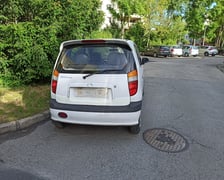 <p>Niezgodnie z prawem zaparkowane samochody</p>