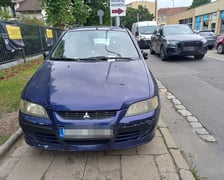 <p>Przykłady niezgodnego z prawem parkowania. Zdjęcia wykonane podczas kontroli Straży Miejskiej Wrocławia między 3 a 9 czerwca</p>