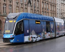 Świąteczny tramwaj MPK na trasie