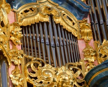 <p>Organy Englera w bazylice św. Elżbiety</p>