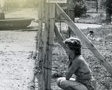 <p>Zdjęcia ze zbior&oacute;w Muzeum Miejskiego Wrocławia. Były pokazywane na wystawie&nbsp;<span style="font-family: Calibri, sans-serif; font-size: 12pt;">&bdquo;</span>Odizolowani 1963. Epidemia ospy we Wrocławiu<span style="font-family: Calibri, sans-serif; font-size: 12pt;">&rdquo;</span>&nbsp;w Pałacu Kr&oacute;lewskim.</p>