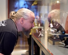 <p>Wystawa &bdquo;Wielka czw&oacute;rka i inni. Ceramiczna rzeźba kameralna w PRL-u&rdquo; w Muzeum Narodowym do 23 lutego 2025</p>