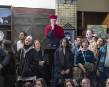 Wernisaż wystawy Dark Academia Kościoła Nihilistów w budynku po bibliotece na Szajnochy (19 października 2024)