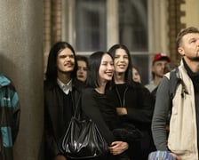 Wernisaż wystawy Dark Academia Kościoła Nihilistów w budynku po bibliotece na Szajnochy (19 października 2024)