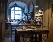 Plan zdjęciowy do filmu „The Travellers” w pałacu Wallenberg-Pachalych