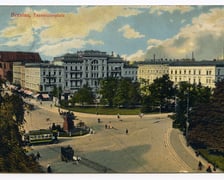 <p>pl. Kościuszki na dawnej poczt&oacute;wce</p>