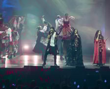 <p>Widowisko "Chłopi Tańcuj Remixed" w Hali Stulecia pod wodzą L.U.C.-a. Tu na scenie m.in. z Kayah</p>