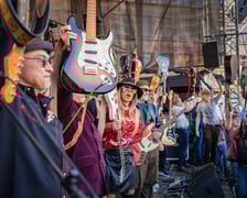 <p>Gitarowy Rekord Świata 2025 na wrocławskim rynku</p>