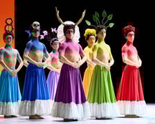 <p>Sceny z baletu &bdquo;Frida&rdquo; w Operze Wrocławskiej</p>