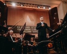 <p>Piotr Alexewicz po wykonaniu koncertu podczas XIX Konkursu Chopinowskiego&nbsp;</p>