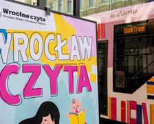 <p>BookTram, symbol akcji &bdquo;Wrocław czyta&rdquo;</p>