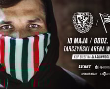 Piłkarze Śląska Wrocław i futboliści Panthers podczas meczów