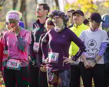 Bieg CITY TRAIL w Lesie Osobowickim we Wrocławiu. Zdjęcia biegaczy