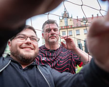 Pokazowy mecz w strefie Fan Festival w rynku, 28 maja 2025