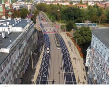 <p><strong>Przebudowa ulicy Pomorskiej we Wrocławiu</strong><span>&nbsp;to projekt, w ramach kt&oacute;rego zostanie wykonana nowa konstrukcja jezdni, torowiska, chodnik&oacute;w oraz zostaną wykonane nowe drogi dla rower&oacute;w.</span></p> <p><a href="https://www.wroclaw.pl/inwestycje-wroclaw/przebudowa-ulicy-pomorskiej-we-wroclawiu-na-odcinku-od-ul-dubois-do-wiaduktu-przy-ulicy-reymonta">Sprawdź szczeg&oacute;ły tej inwestycji na mapie #InwestycjeWRO</a></p> <p><a href="https://www.wroclaw.pl/inwestycje-wroclaw/" target="_blank" rel="noopener">Sprawdź wszystkie inwestycje we Wrocławiu na mapie #InwestycjeWRO</a></p> <p><a href="https://www.wroclaw.pl/inwestycje-wroclaw/inwestycje-wroclaw-2024-rok" target="_blank" rel="noopener"><strong>Sprawdź 24 największe inwestycje we Wrocławiu zaplanowane na 2024 rok</strong></a></p>
