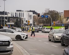 <p>Awaria rogatek spotęgowała utrudnienia. Utworzył się zator</p>