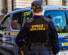 <p>Pierwszy dzień pilotażu na Placu Solnym we Wrocławiu - zakaz wjazdu dla samochod&oacute;w i motocykli</p>